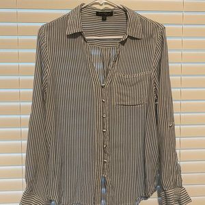 Blouse. Blue/white stripes. Medium